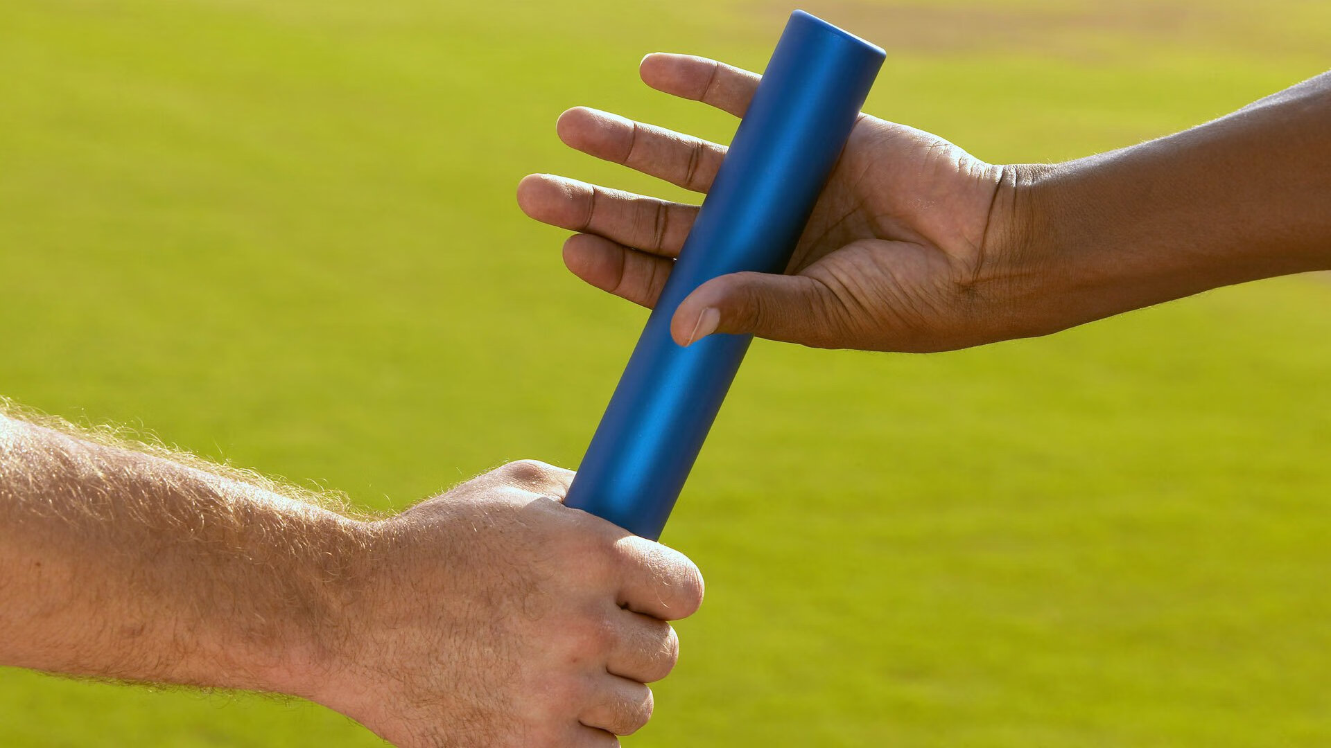 青春风暴！加维统治全场，希腊完胜塞内加尔背后的战术革命