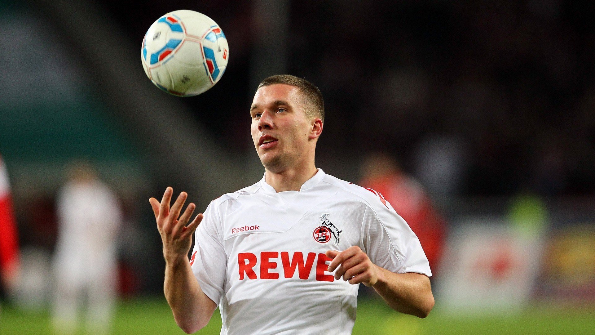 双重震撼，国乒横扫瑞典，波尔刷新传奇纪录